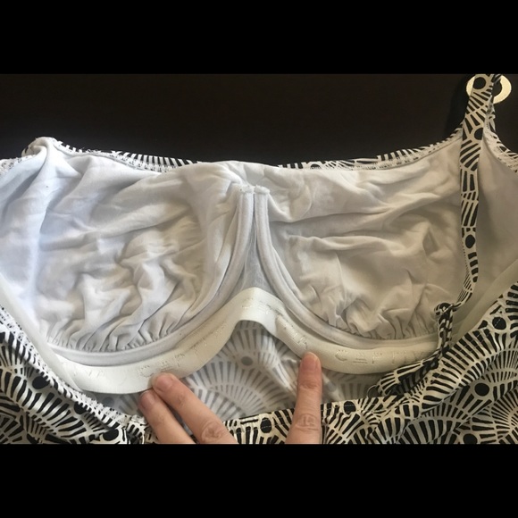 Underwire 2-Piece Swimsuit Sz XL - Picture 3 of 6